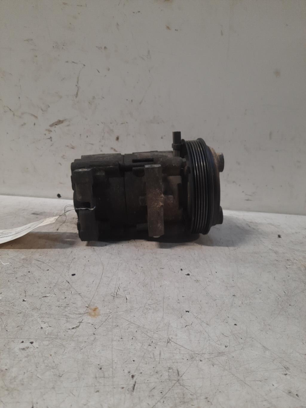 Compresseur clim FORD KA 1 PHASE 1  - 1