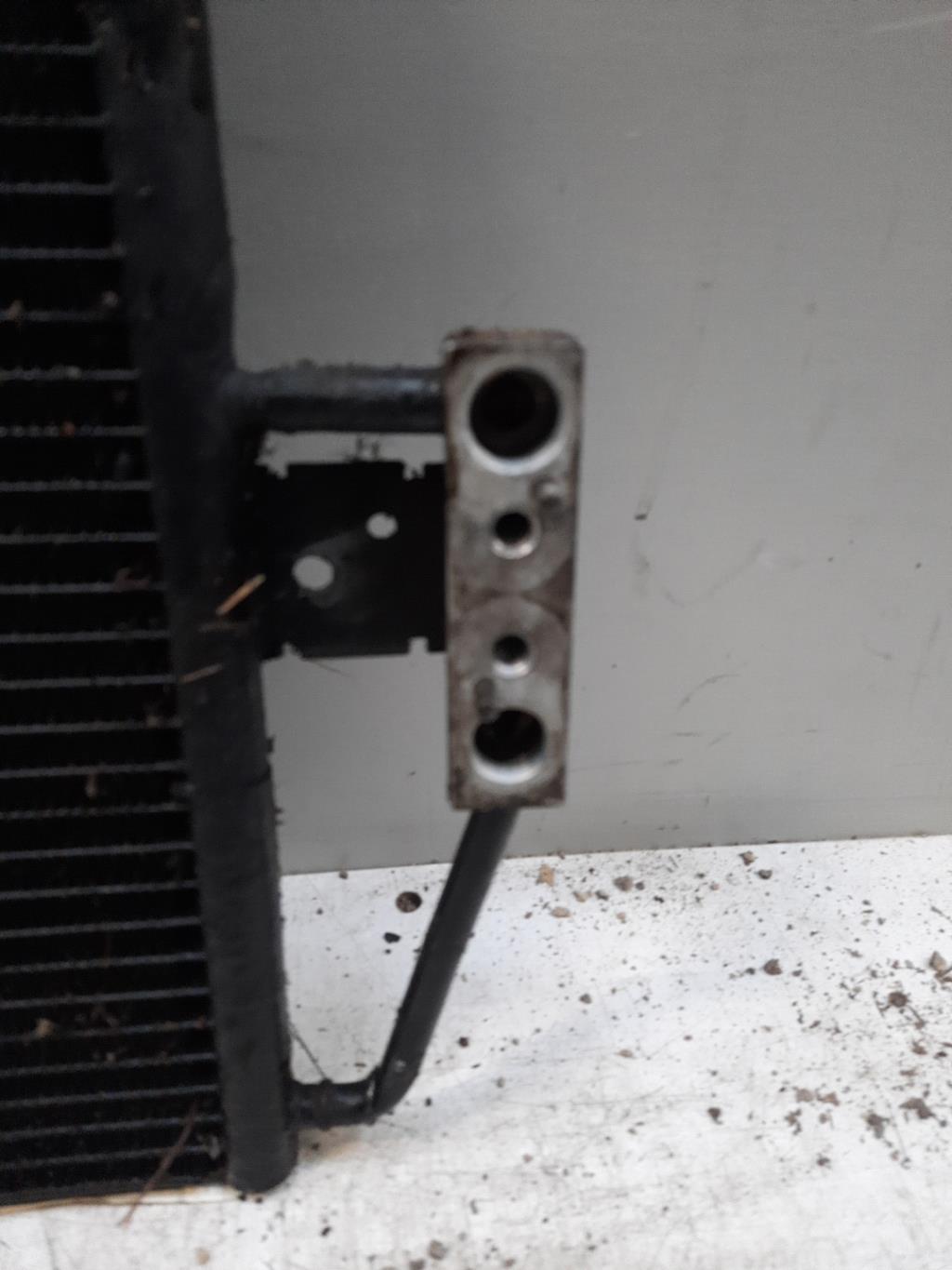 Condenseur de clim BMW SERIE 5 E39 PHASE 2 Diesel - 1