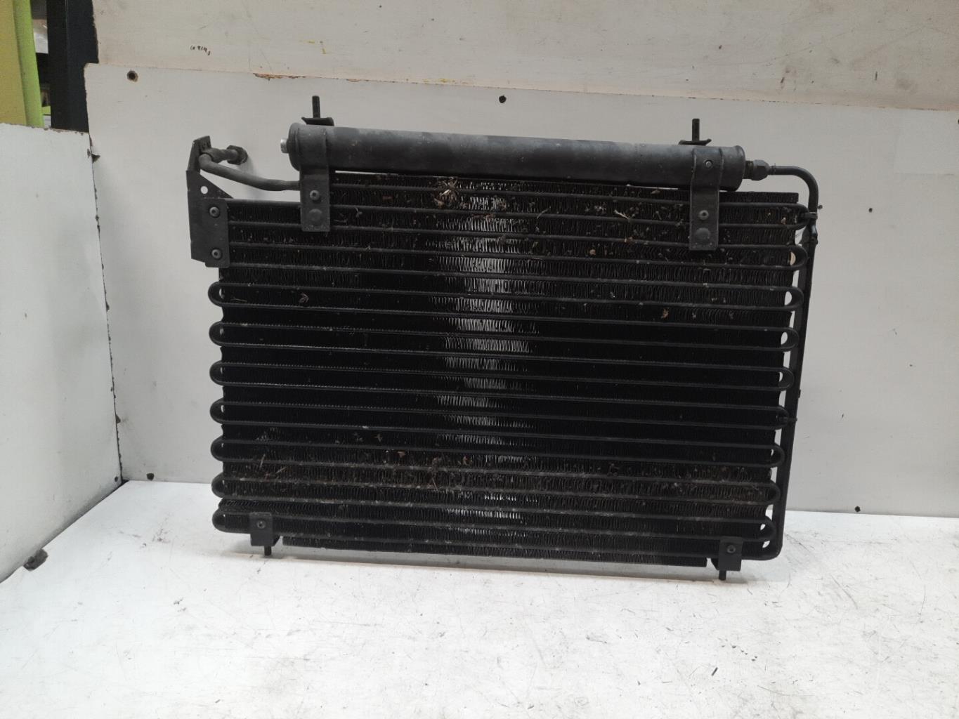 Condenseur de clim JAGUAR XJ X300 PHASE 3 Essence - 1