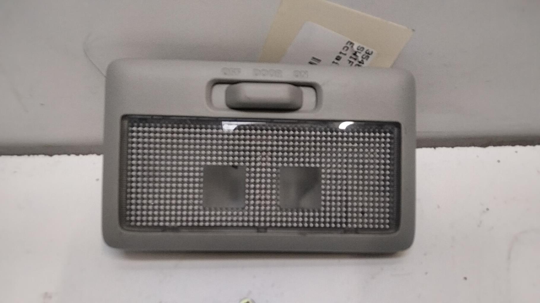 Eclairage de plafonnier SUZUKI SWIFT 3 Diesel - 1