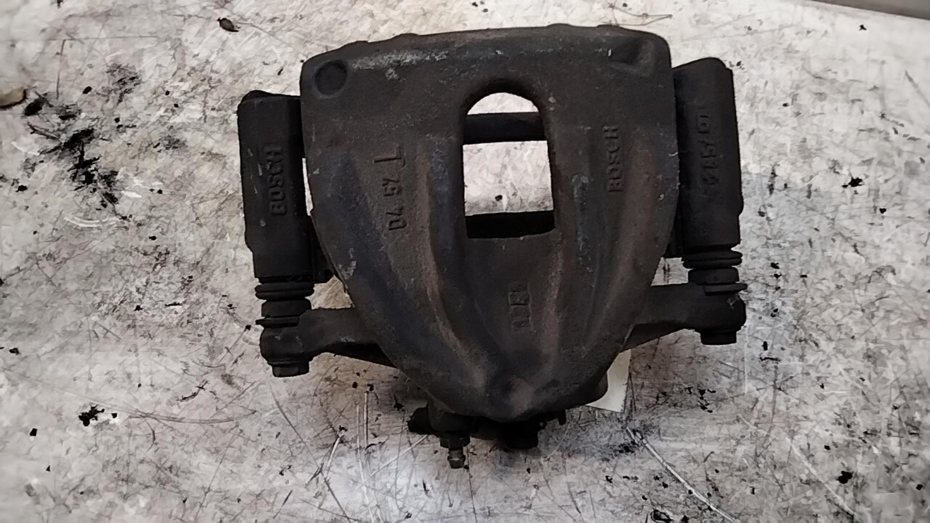 Pinza freni anteriore sinistra TOYOTA COROLLA VERSO 2 PHASE 1 Diésel - 1