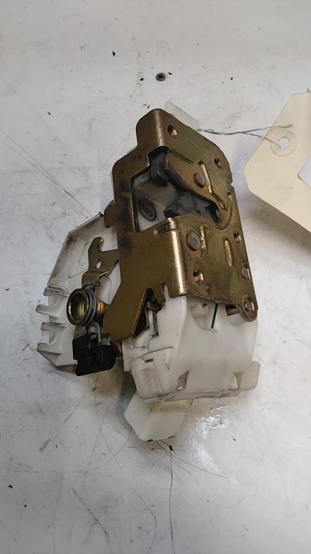 Chiusura centralizzata posteriore destra FORD MONDEO 2  - 1