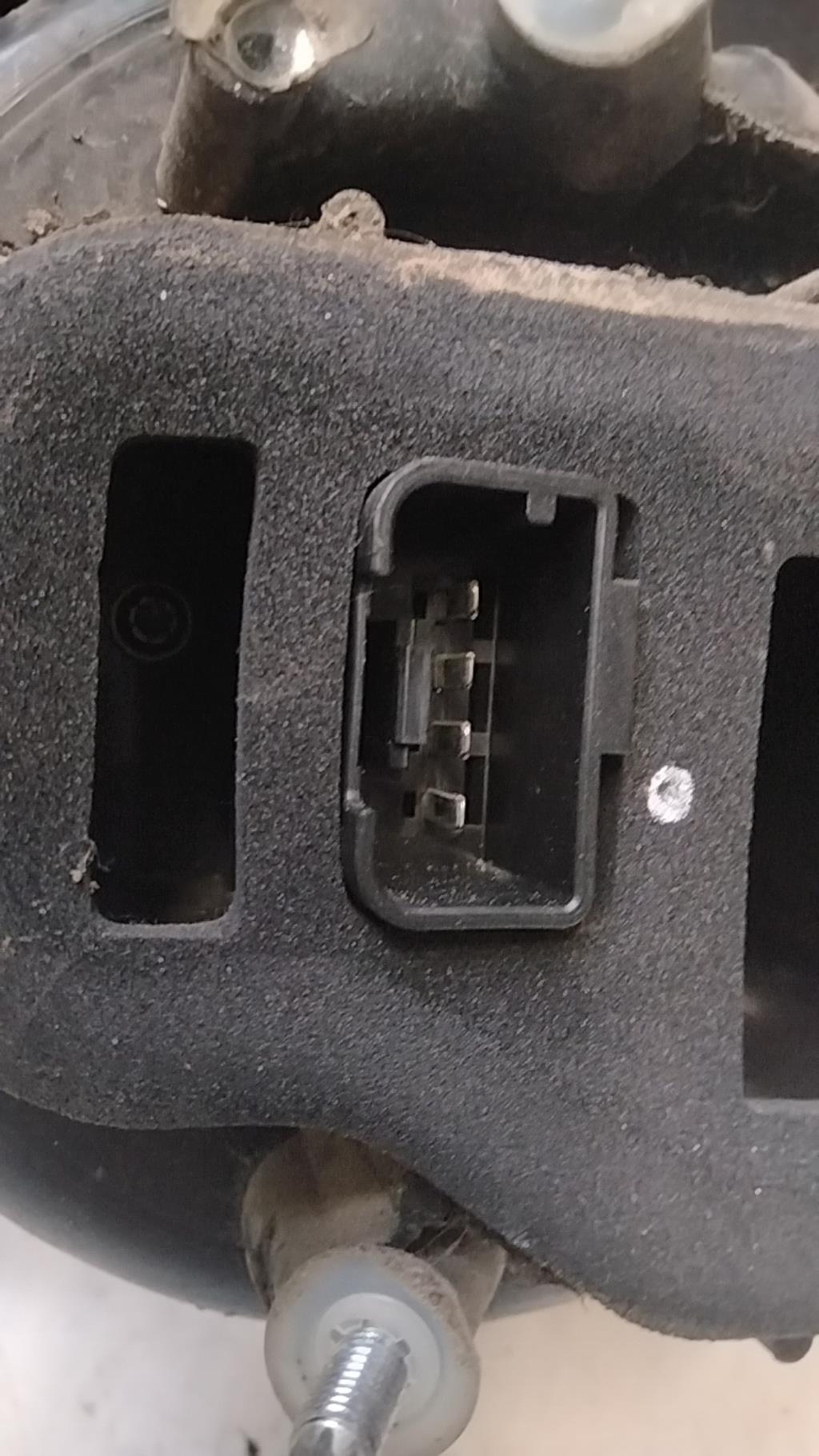 Fanale posteriore principale sinistro (luci) VOLKSWAGEN GOLF PLUS PHASE 1 Diésel - 1