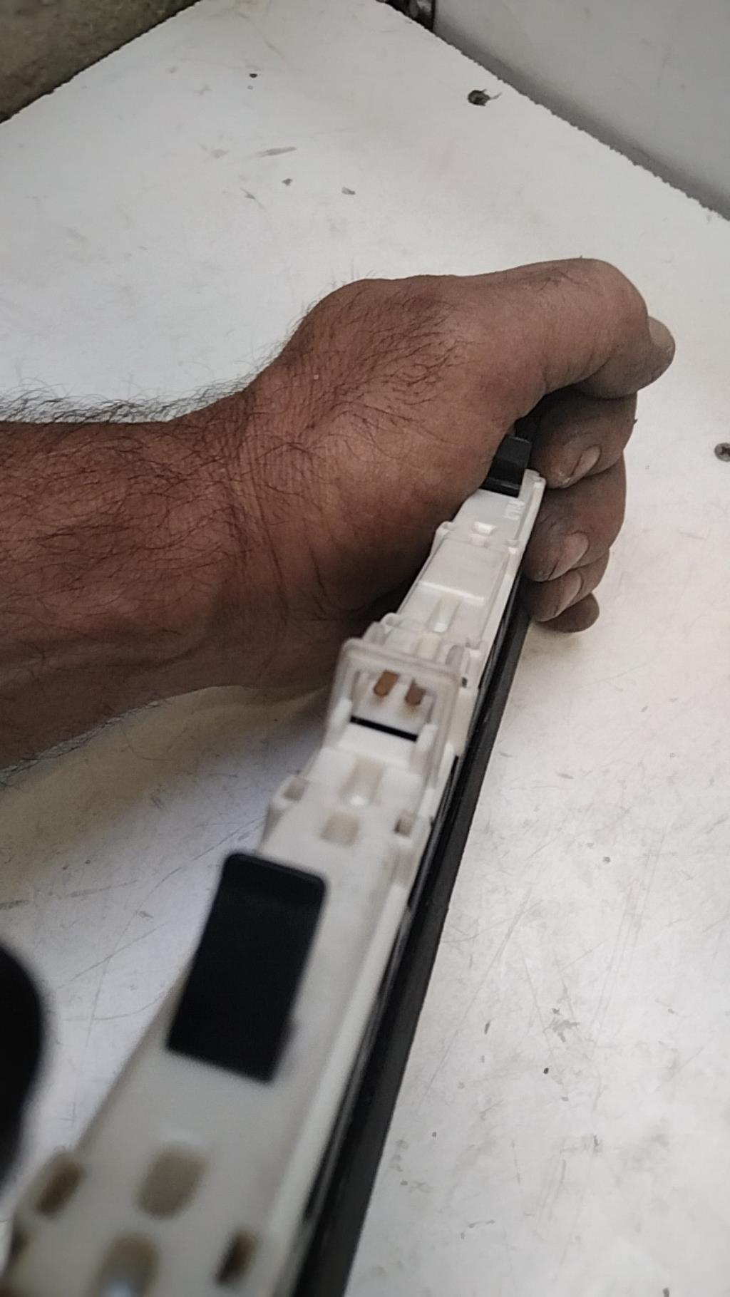 Feu arriere stop central SUZUKI SWIFT 3 Diesel - 1