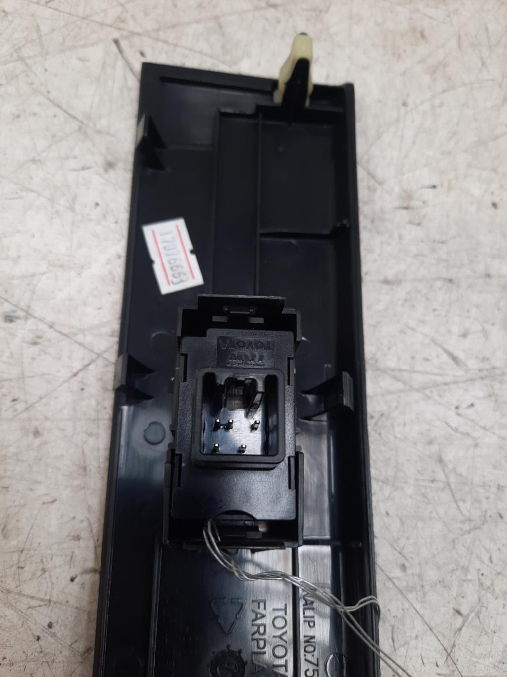 Interruttore lavacristalli anteriore destro TOYOTA COROLLA VERSO 2 PHASE 1 Diésel - 1