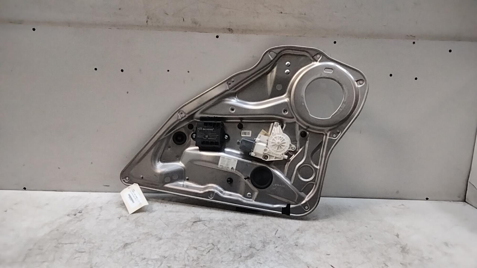 Alzacristalli elettrico posteriore destro MERCEDES CLASSE C 204 PHASE 1 Diésel - 1