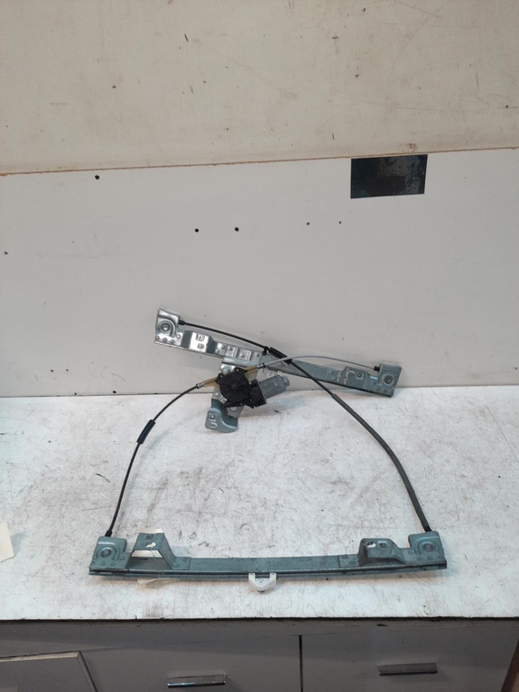 Alzacristalli elettrico anteriore sinistro RENAULT KANGOO 2 PHASE 1  - 1