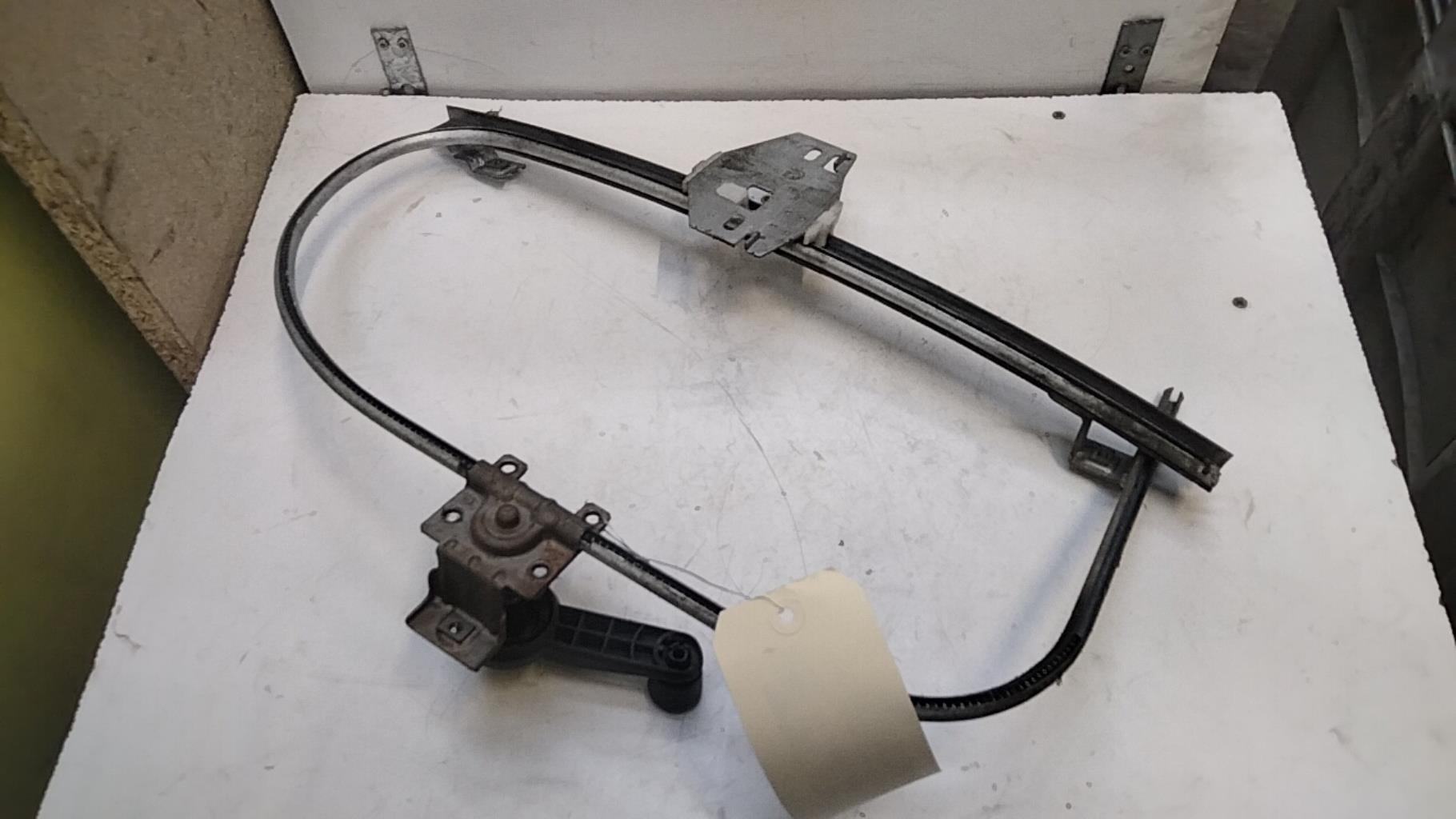 Alzacristalli manuale posteriore sinistro RENAULT CLIO 1 PHASE 2 Diésel - 1