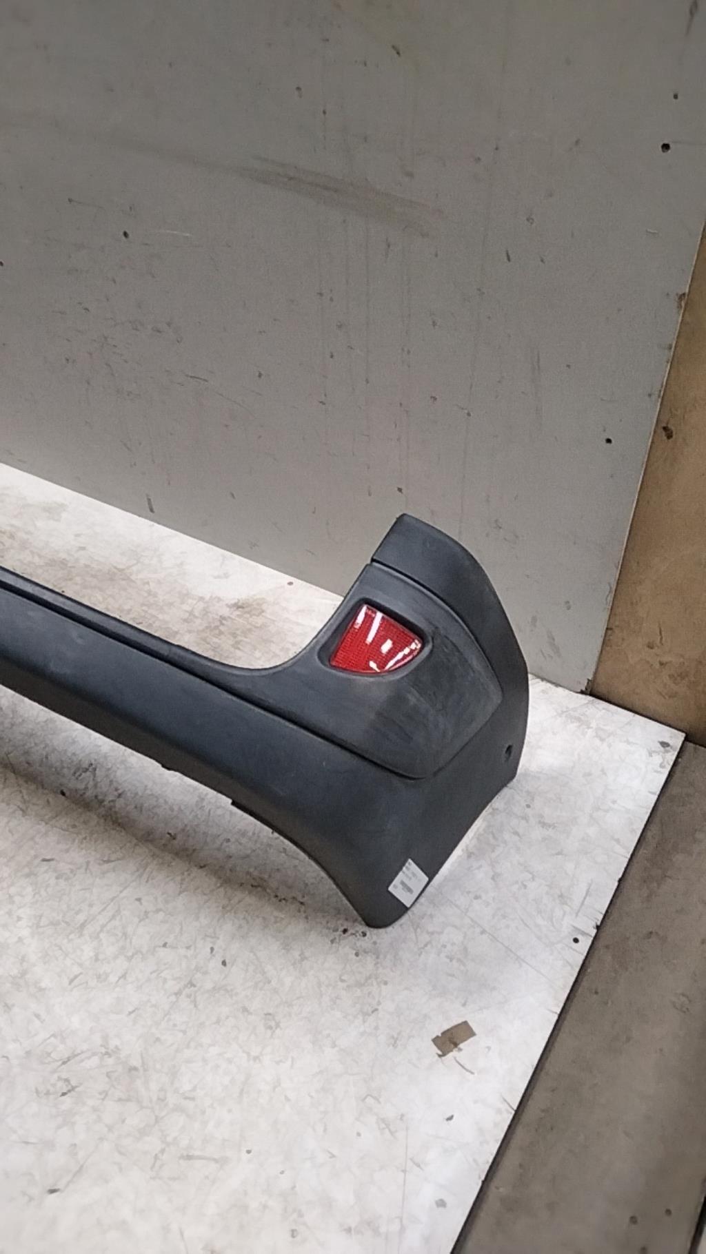Parachoques trasero RENAULT KANGOO 1 PHASE 2  - 1