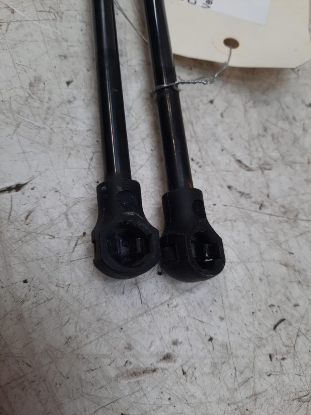 Maniglia interna posteriore destra TOYOTA COROLLA VERSO 2 PHASE 1 Diésel - 1