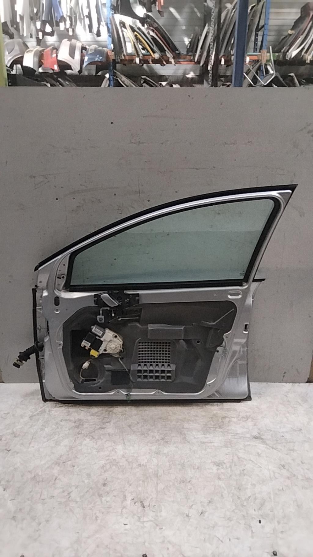 Portiera anteriore destra CITROEN C5 1 PHASE 2 Diésel - 1