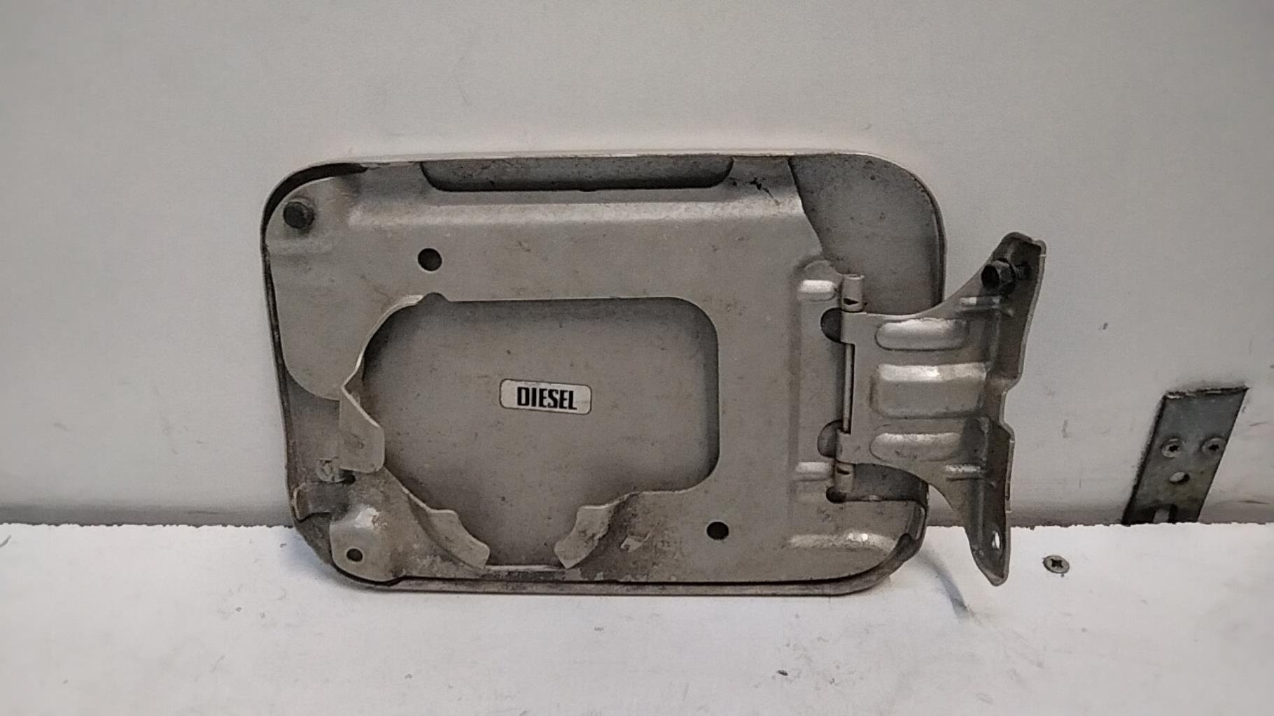 Trappe d'essence MAZDA 323 6 Diesel - 1