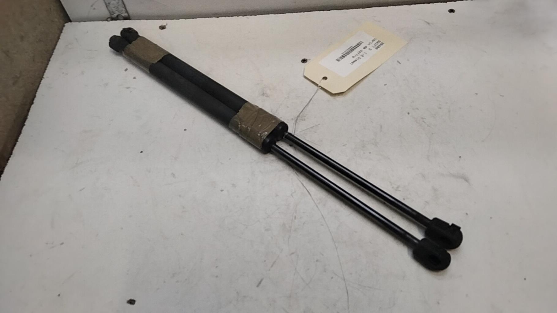 Verin de coffre SUZUKI SWIFT 3 Diesel - 1