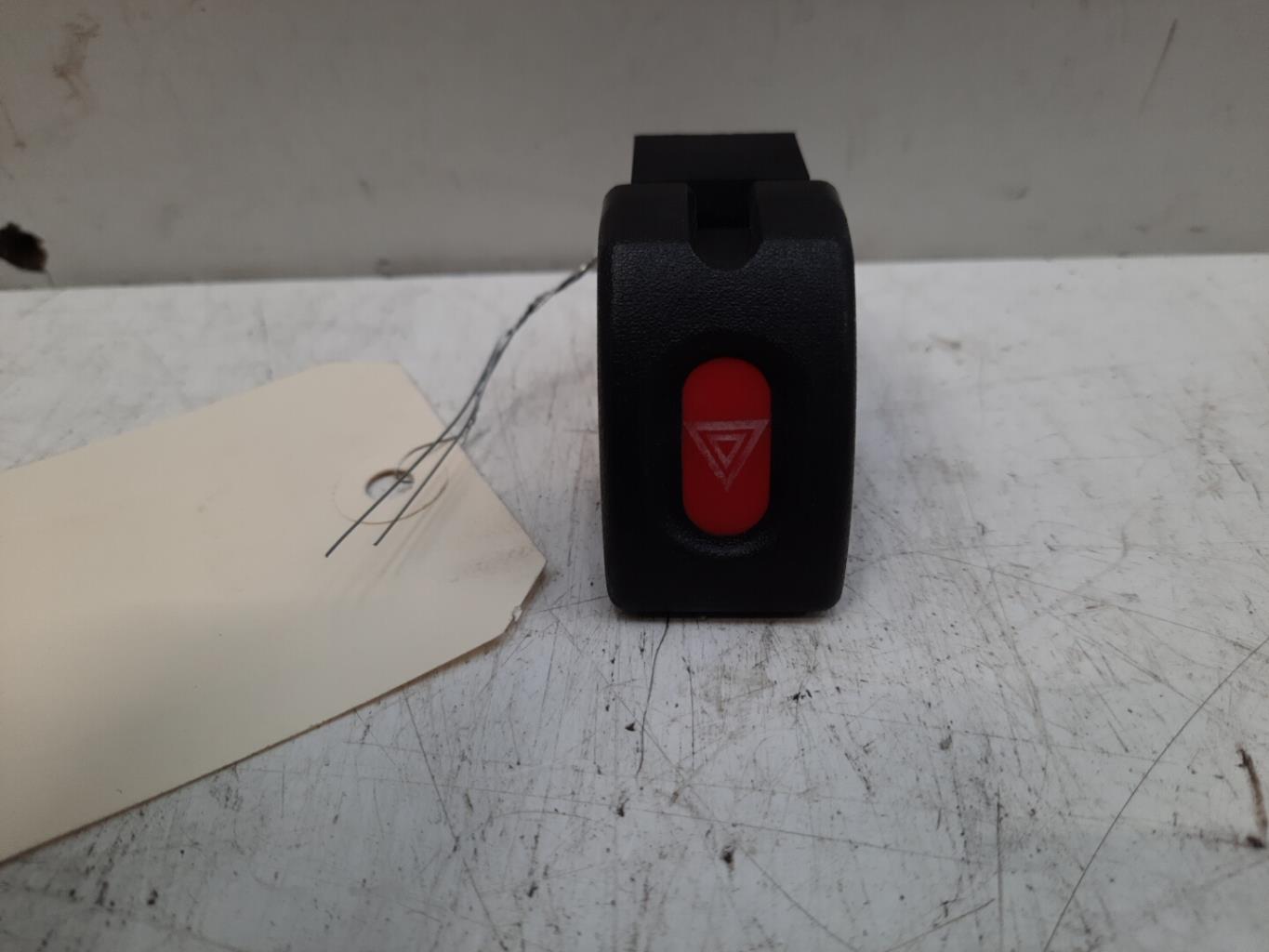 Bouton de warning OPEL CORSA B PHASE 1 Essence - 1