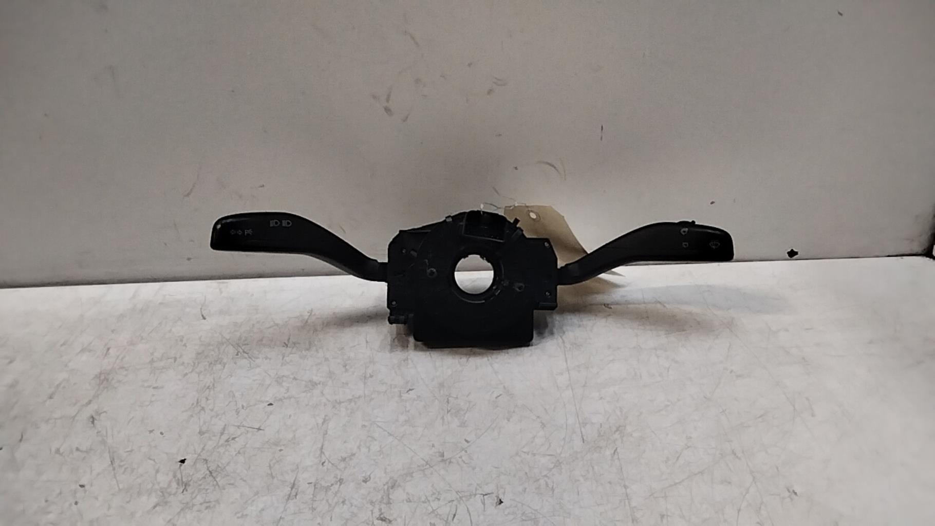 Devio guida completo con contatto spiralato VOLKSWAGEN POLO 4 PHASE 1 Gasolina - 1