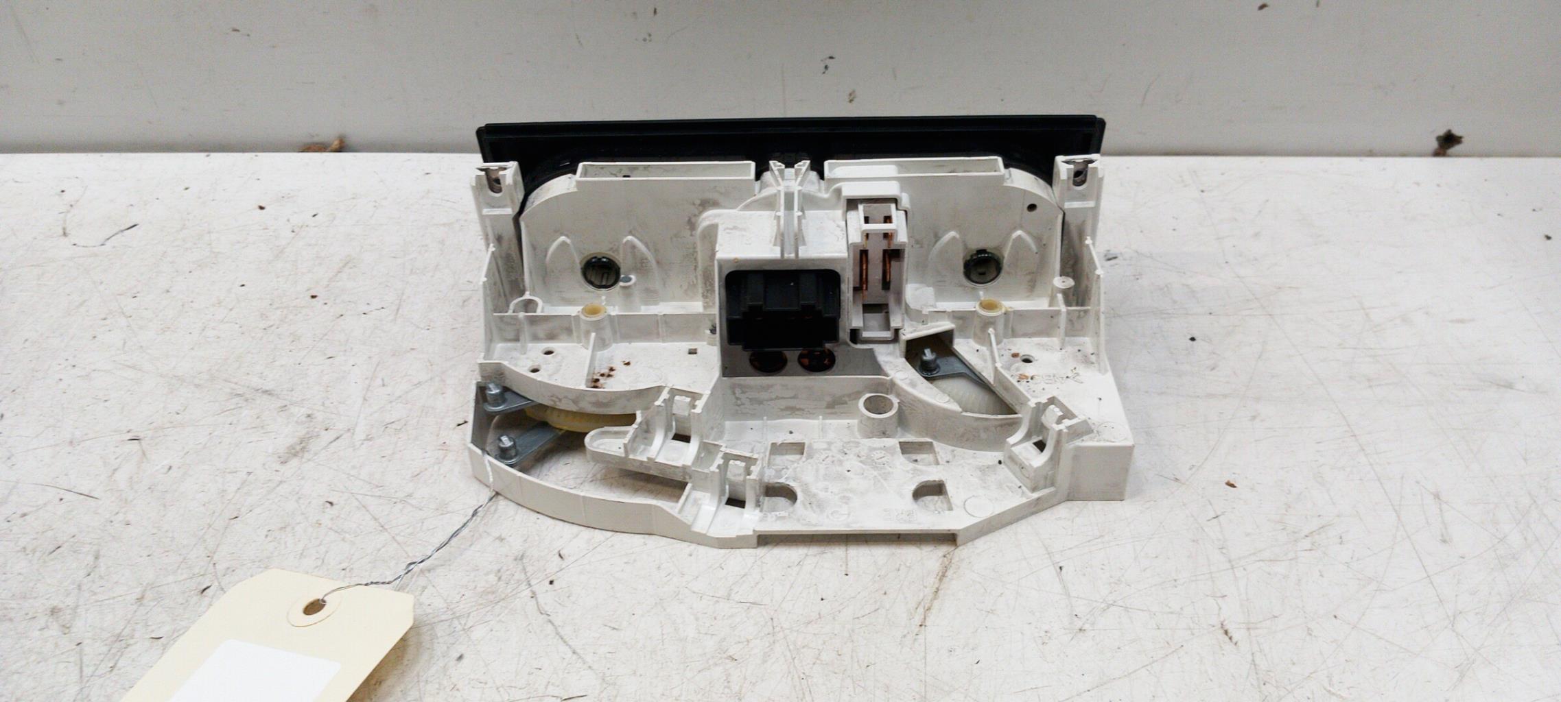 Commande chauffage VOLKSWAGEN LUPO Essence - 1