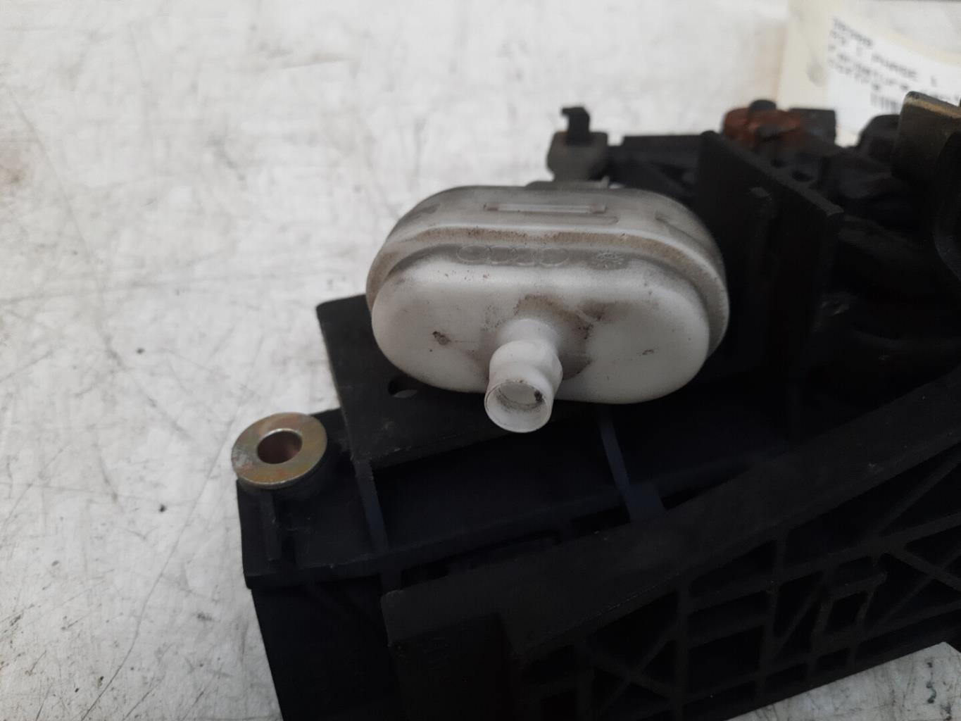 Fermeture centralisee coffre AUDI A3 1 PHASE 1 Diesel - 1