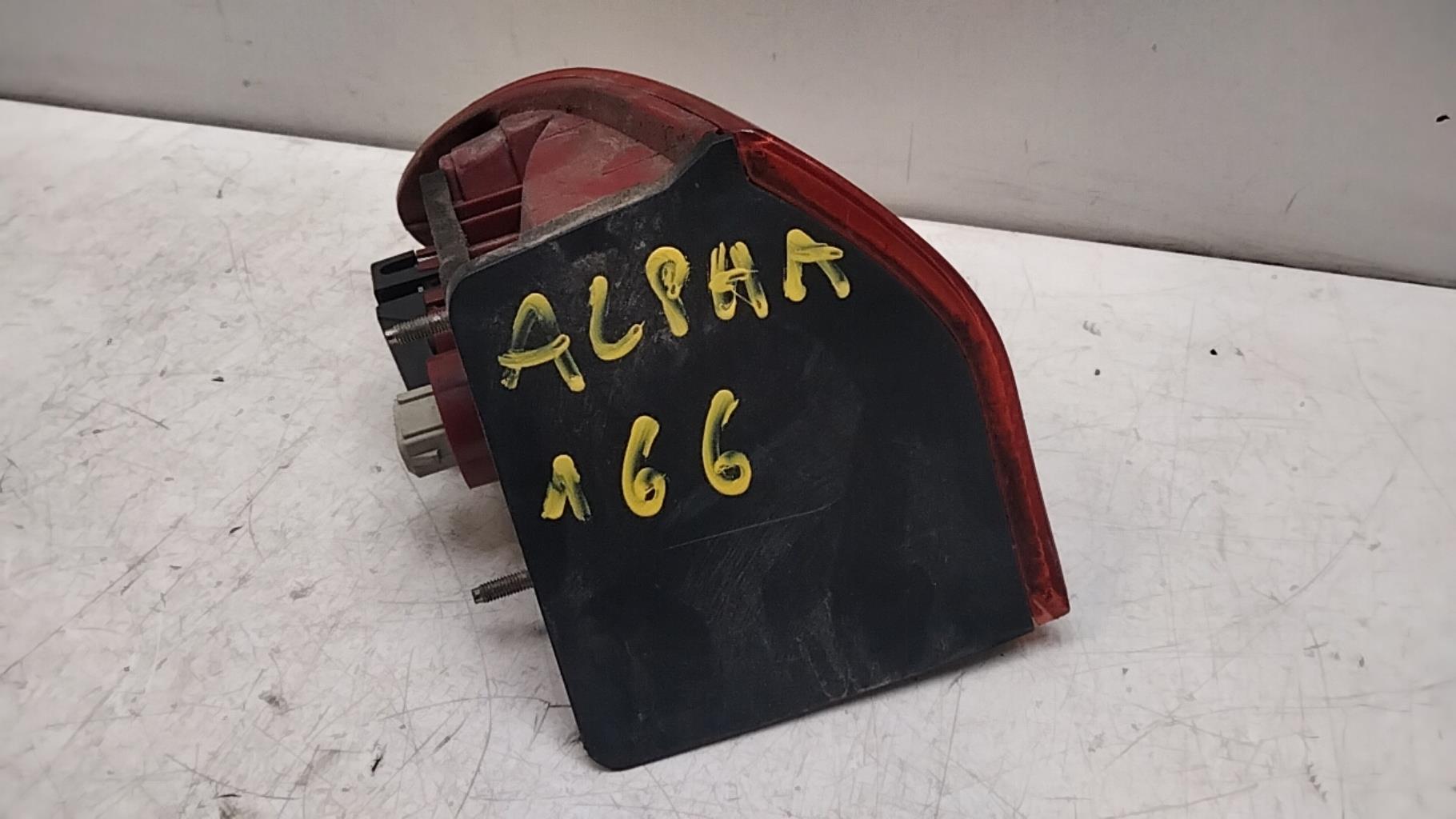 Fanale posteriore principale destro (luci) ALFA ROMEO 166 Diésel - 1