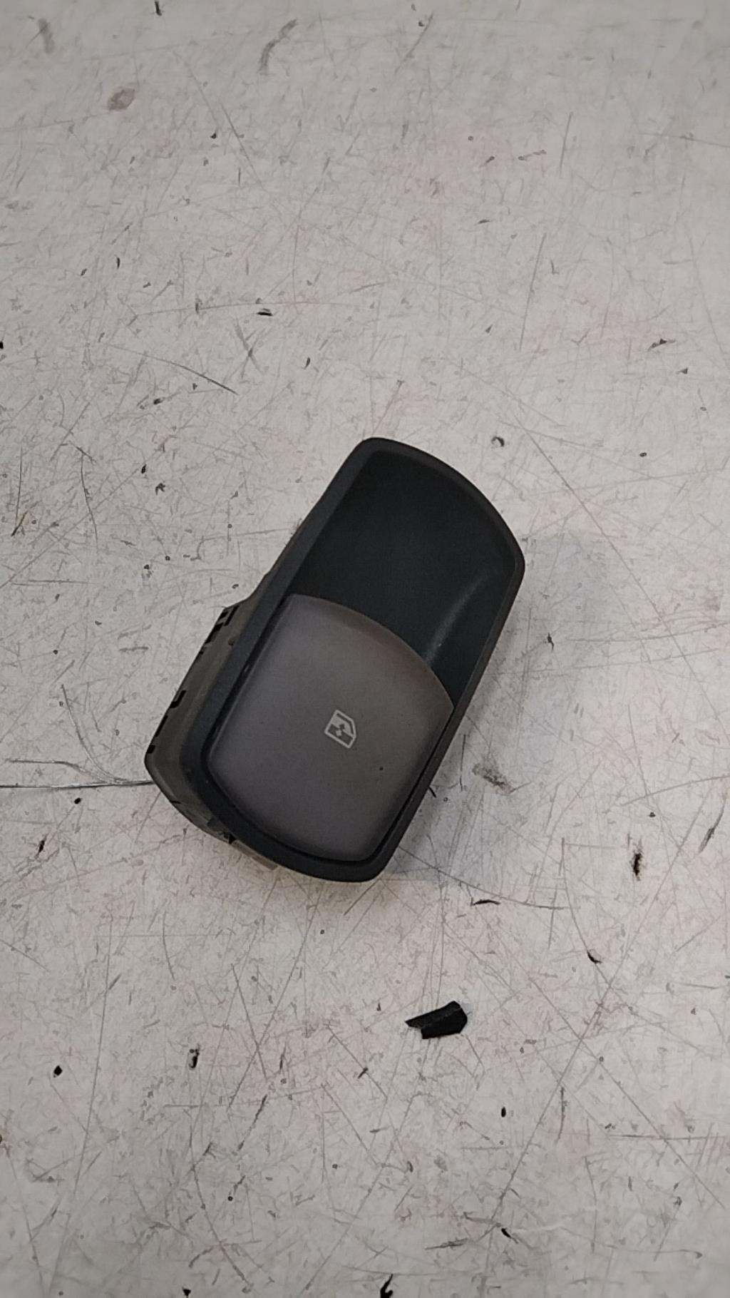 Interruttore lavacristalli anteriore destro OPEL CORSA D PHASE 1 Diésel - 1