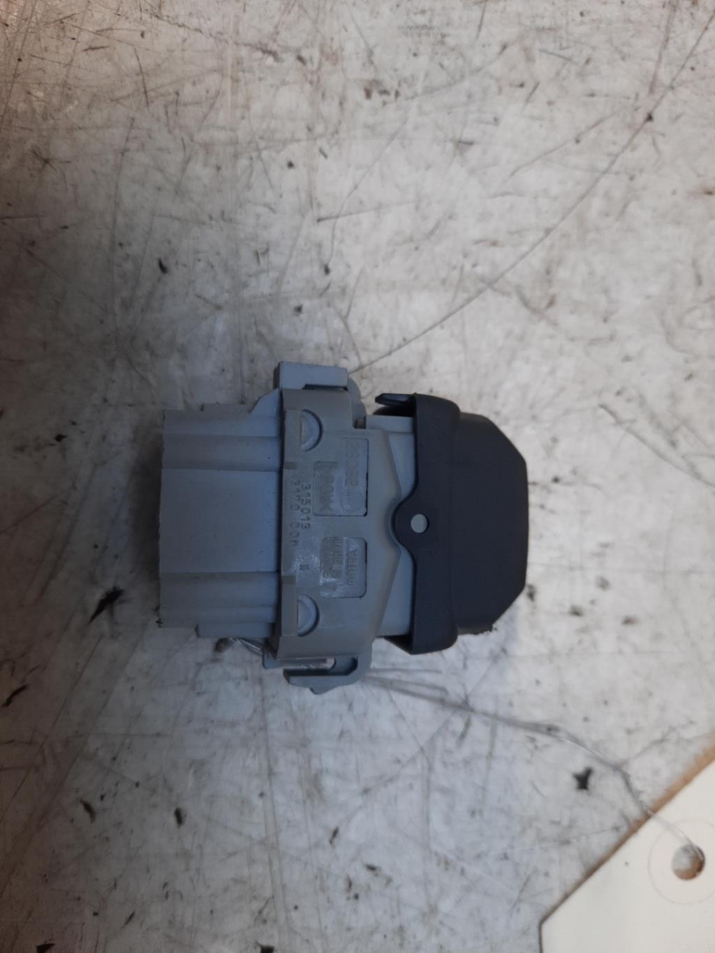 Interruttore lavacristalli anteriore destro RENAULT MEGANE 2 PHASE 1 Diésel - 1