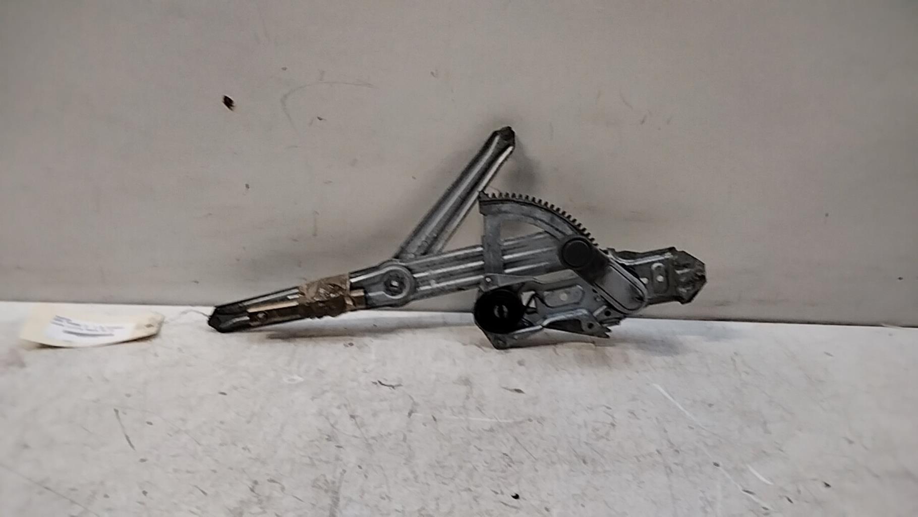 Alzacristalli manuale anteriore destro PEUGEOT 205 PHASE 2 Diésel - 1