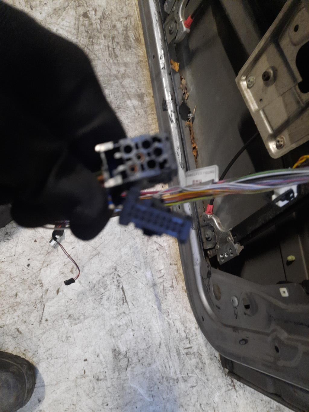 Portiera anteriore sinistra BMW SERIE 5 E39 PHASE 1 Diésel - 1