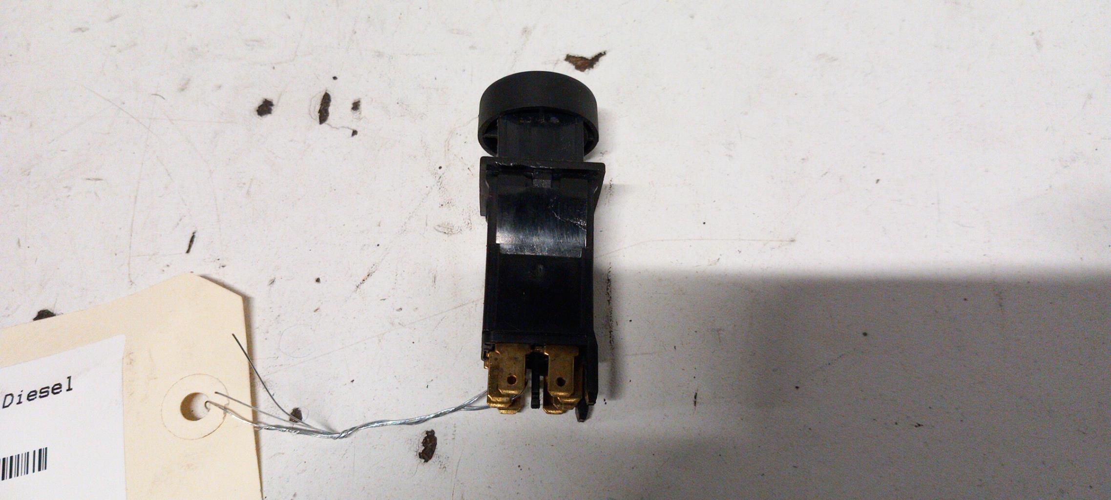 Interruttore luci emergenza PEUGEOT 306 PHASE 2 Diésel - 1