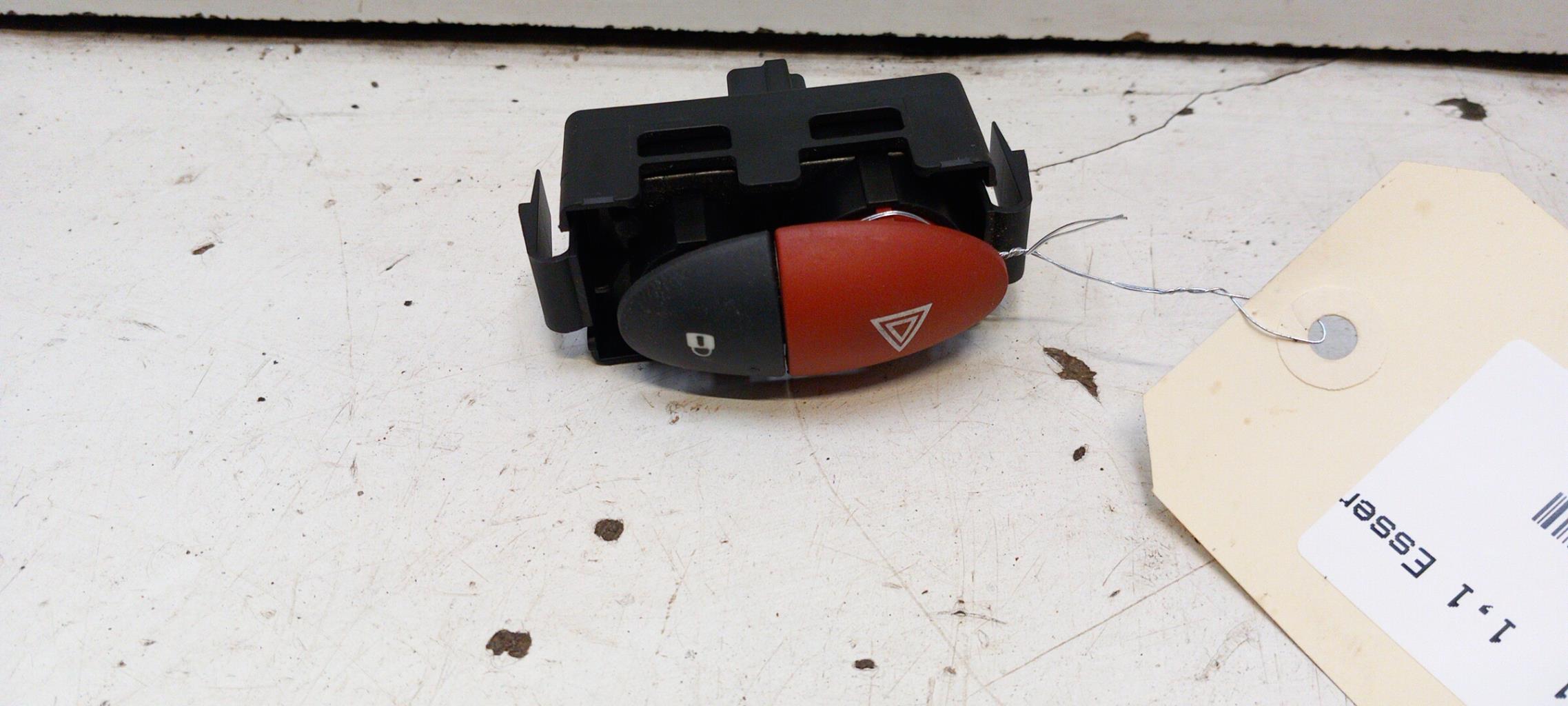 Bouton de warning RENAULT TWINGO 2 PHASE 1 Essence - 1