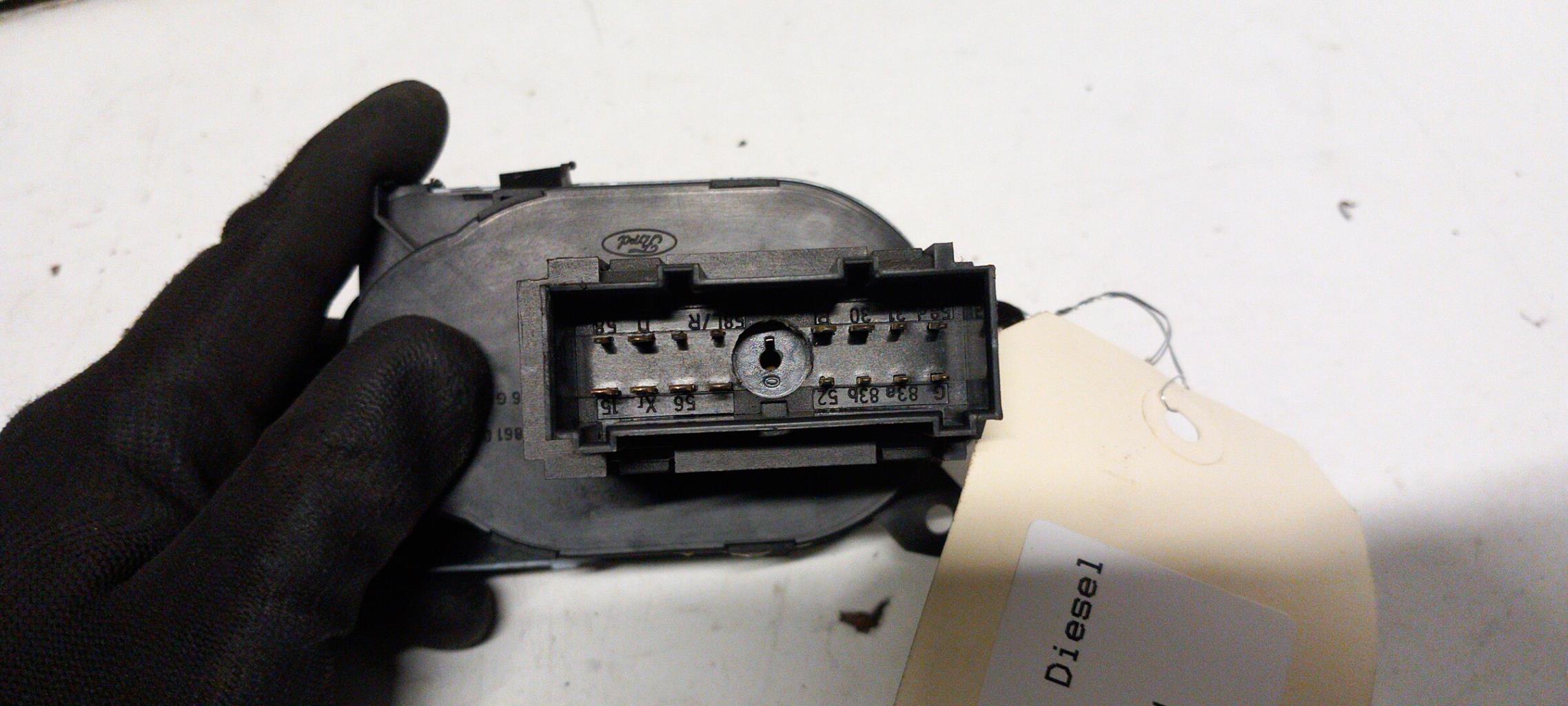Commande de phare FORD FUSION PHASE 1 Diesel - 1