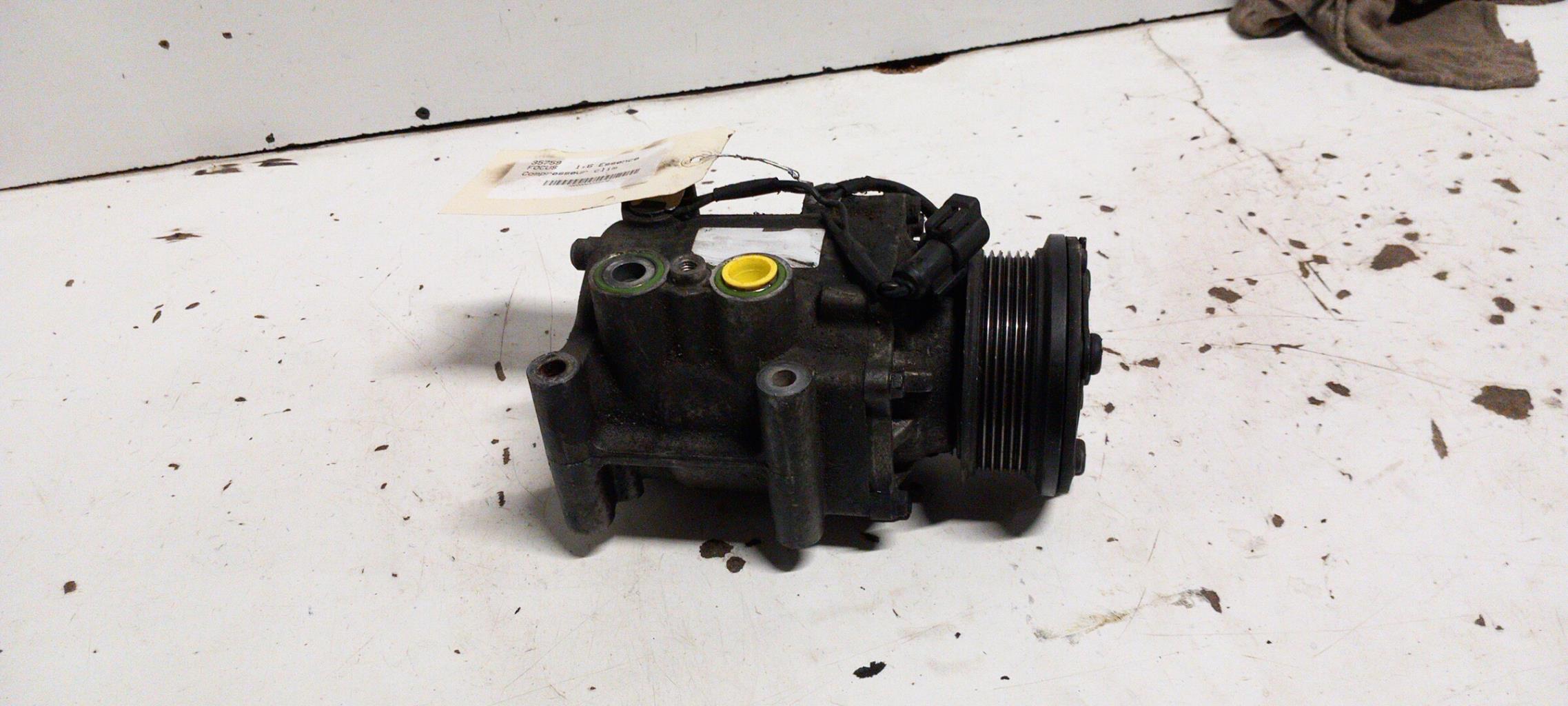 Compresseur clim FORD FOCUS Essence - 1