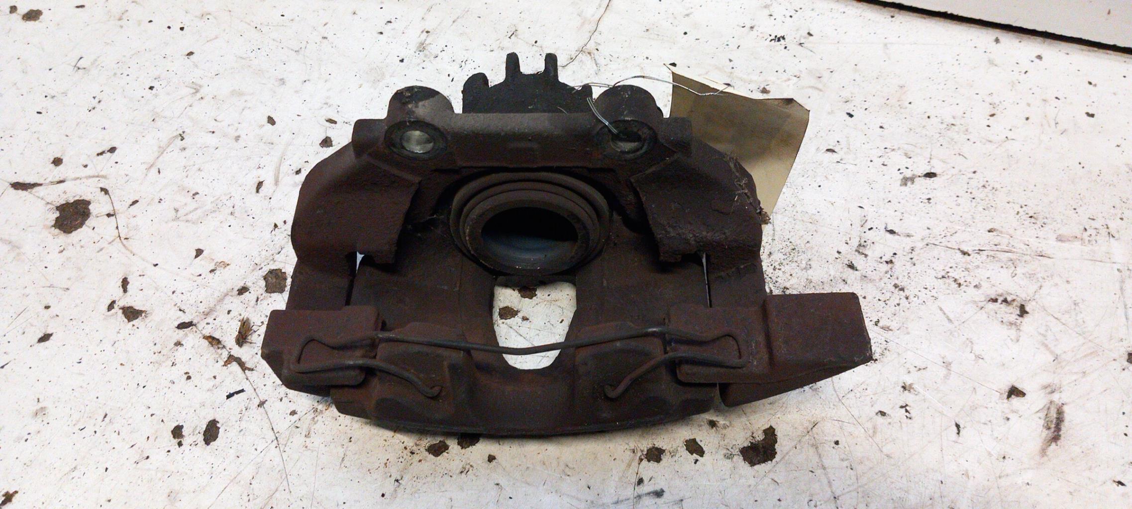 Pinza freni anteriore sinistra PEUGEOT 307 PHASE 2 CABRIOLET Diésel - 1