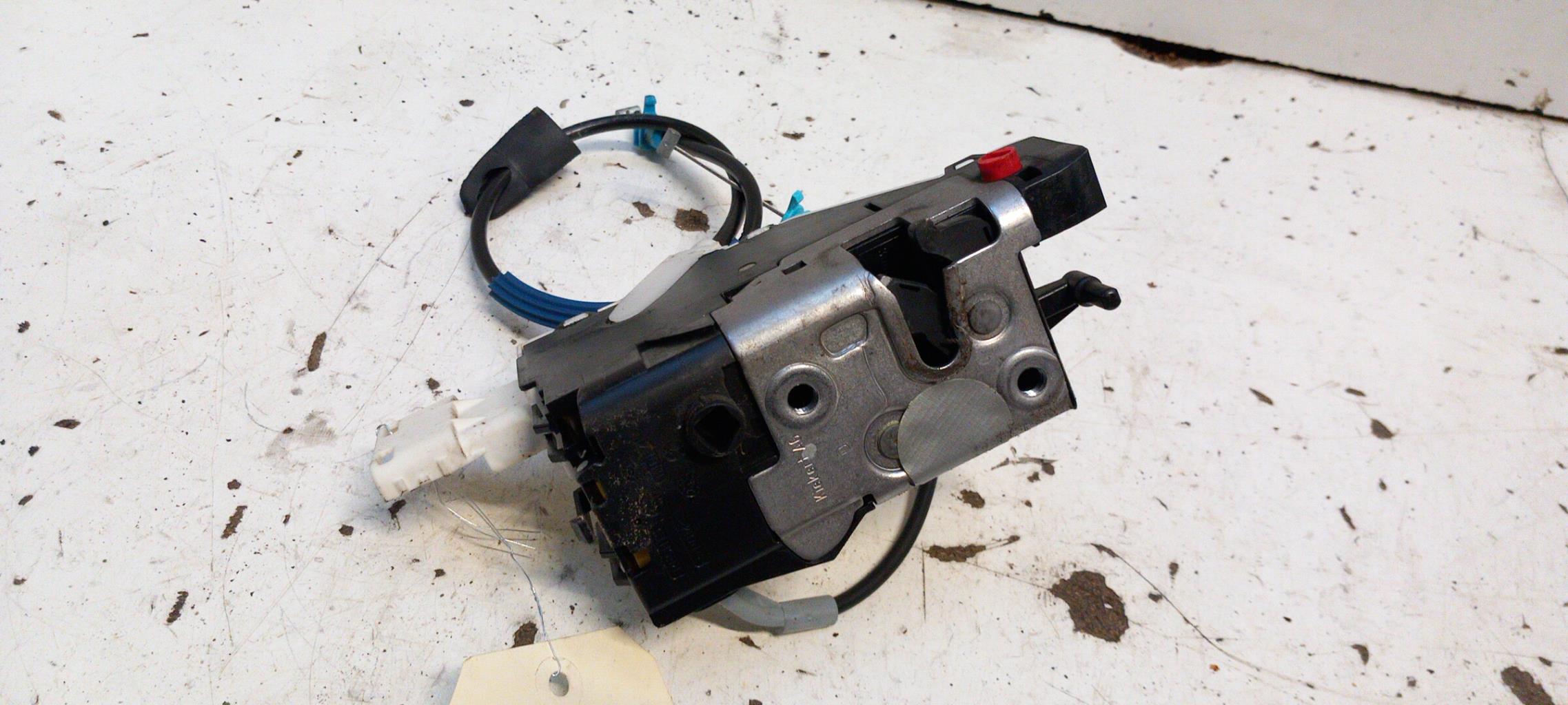 Chiusura centralizzata posteriore destra CITROEN C4 1 PHASE 1 Diésel - 1