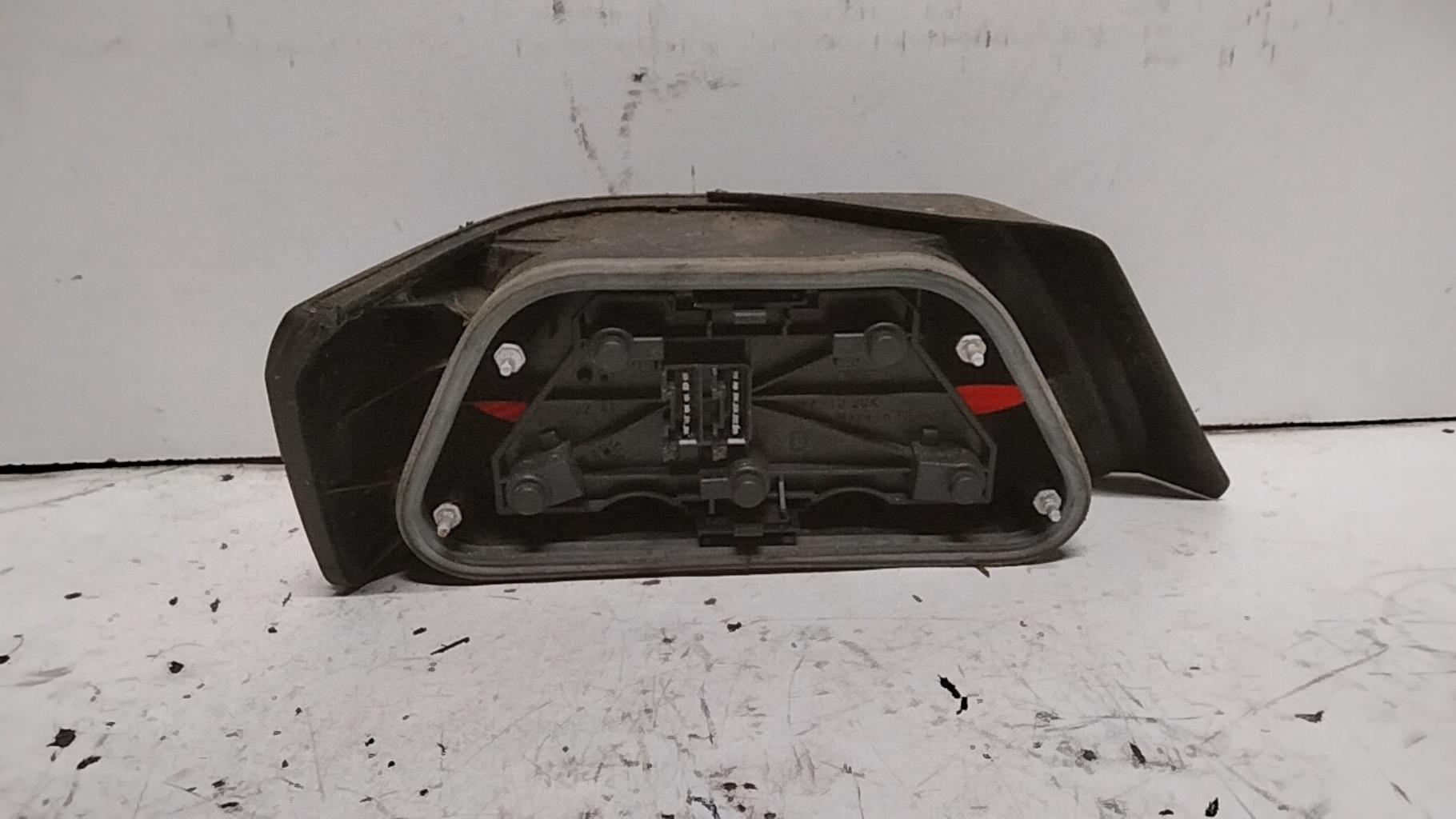 Fanale posteriore principale destro (luci) PEUGEOT 605 PHASE 2 Gasolina - 1