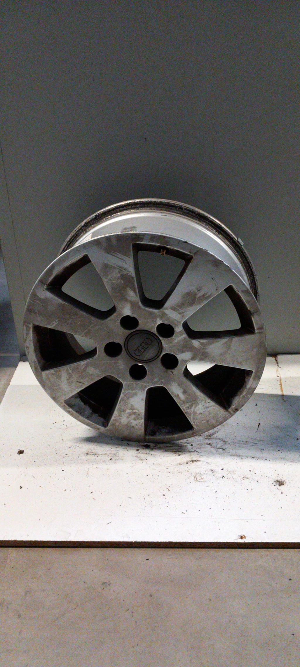 Jante AUDI A4 2 AVANT PHASE 1 BREAK  - 1