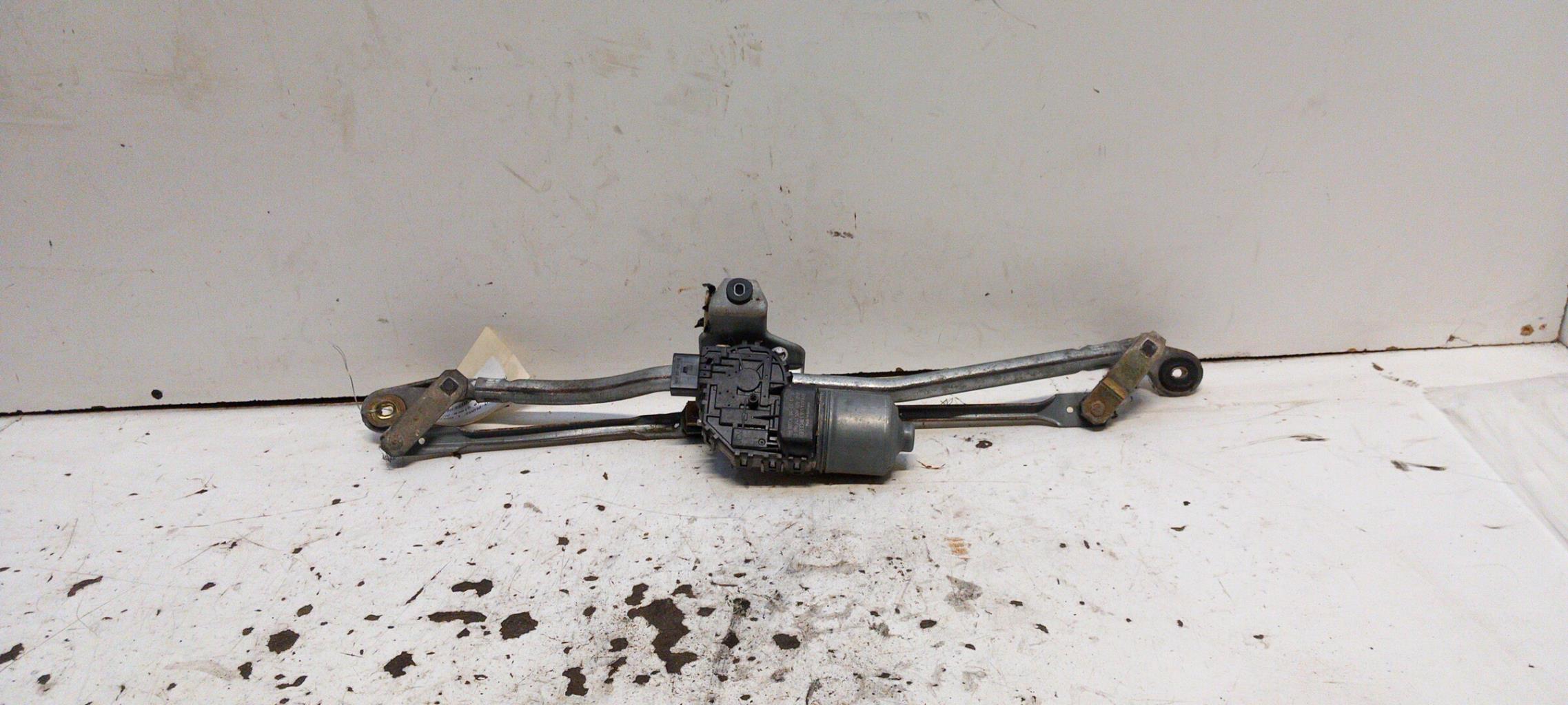 Motore tergicristallo anteriore AUDI A4 2 AVANT PHASE 1 BREAK Diésel - 1