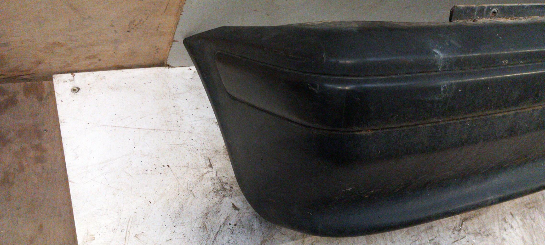 Paraurti posteriore SEAT IBIZA 1 PHASE 3 Gasolina - 1