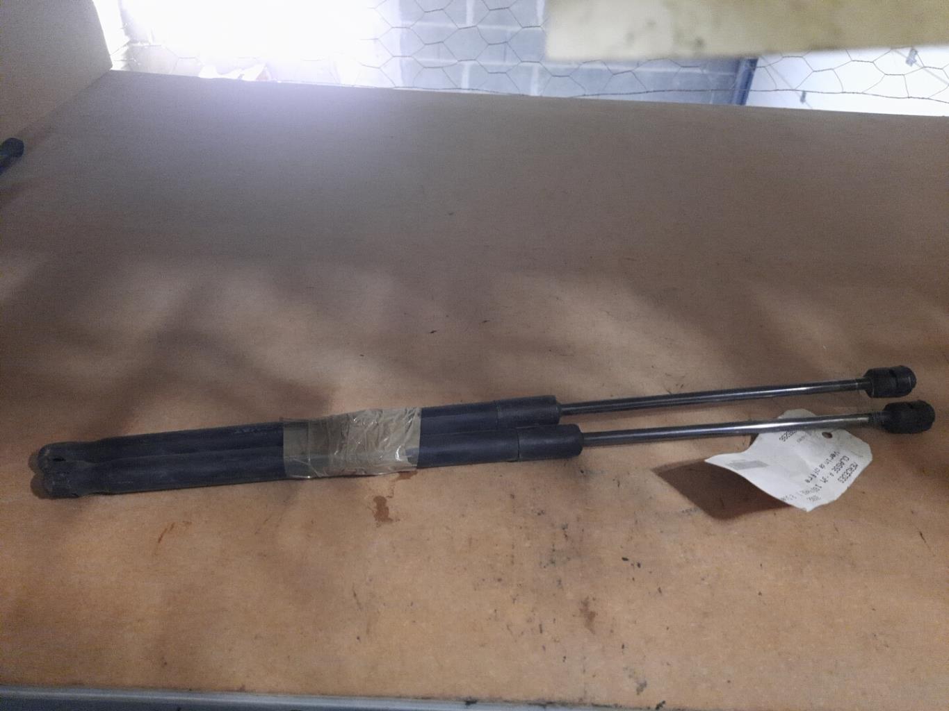 Molla a gas bagagliaio MERCEDES CLASSE A 169 PHASE 1 Diésel - 1
