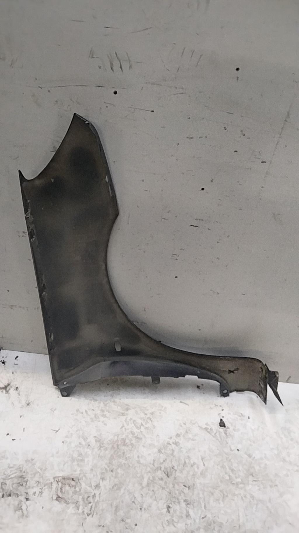 Parafango anteriore sinistro PEUGEOT 307 PHASE 1 Gasolina - 1