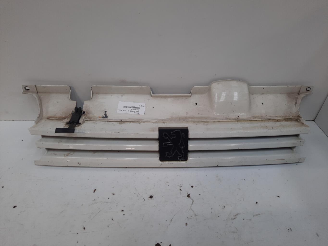 Calandre PEUGEOT 405 PHASE 1 Essence - 1