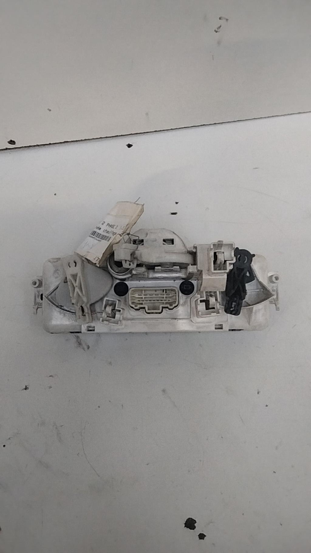 Commande chauffage RENAULT MEGANE 2 PHASE 2 Diesel - 1