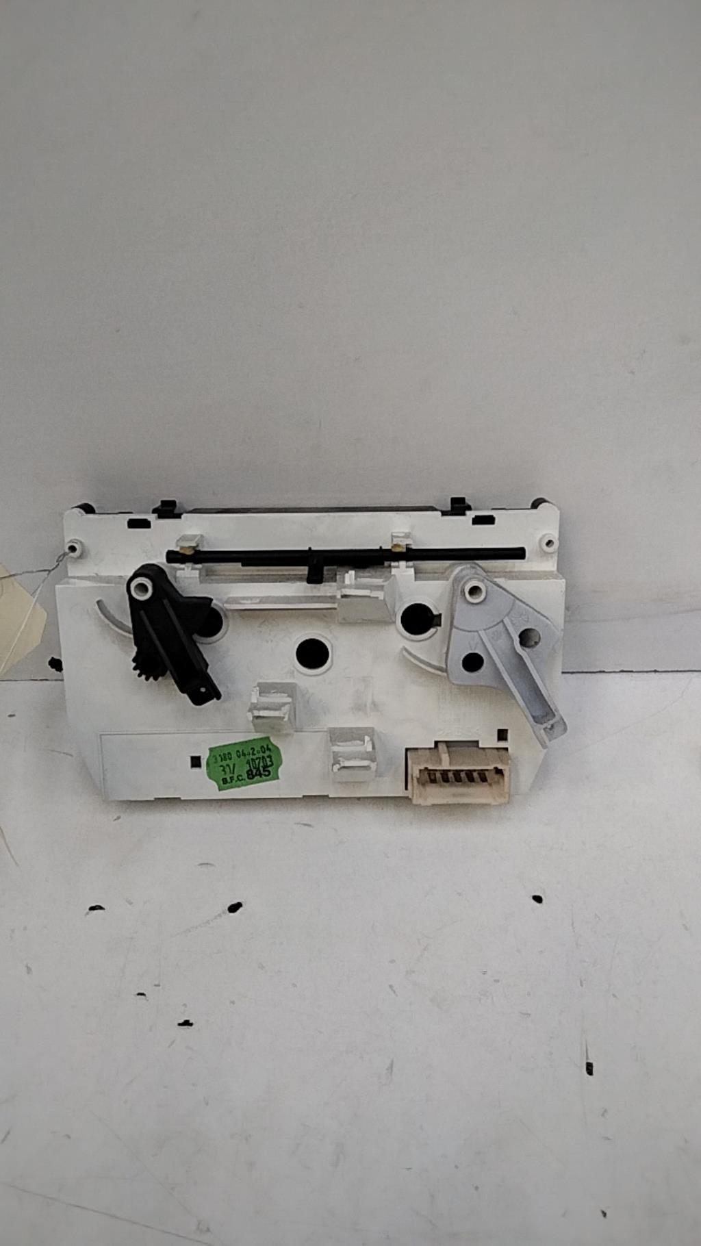 Commande chauffage PEUGEOT 206 PHASE 2 BREAK Essence - 1