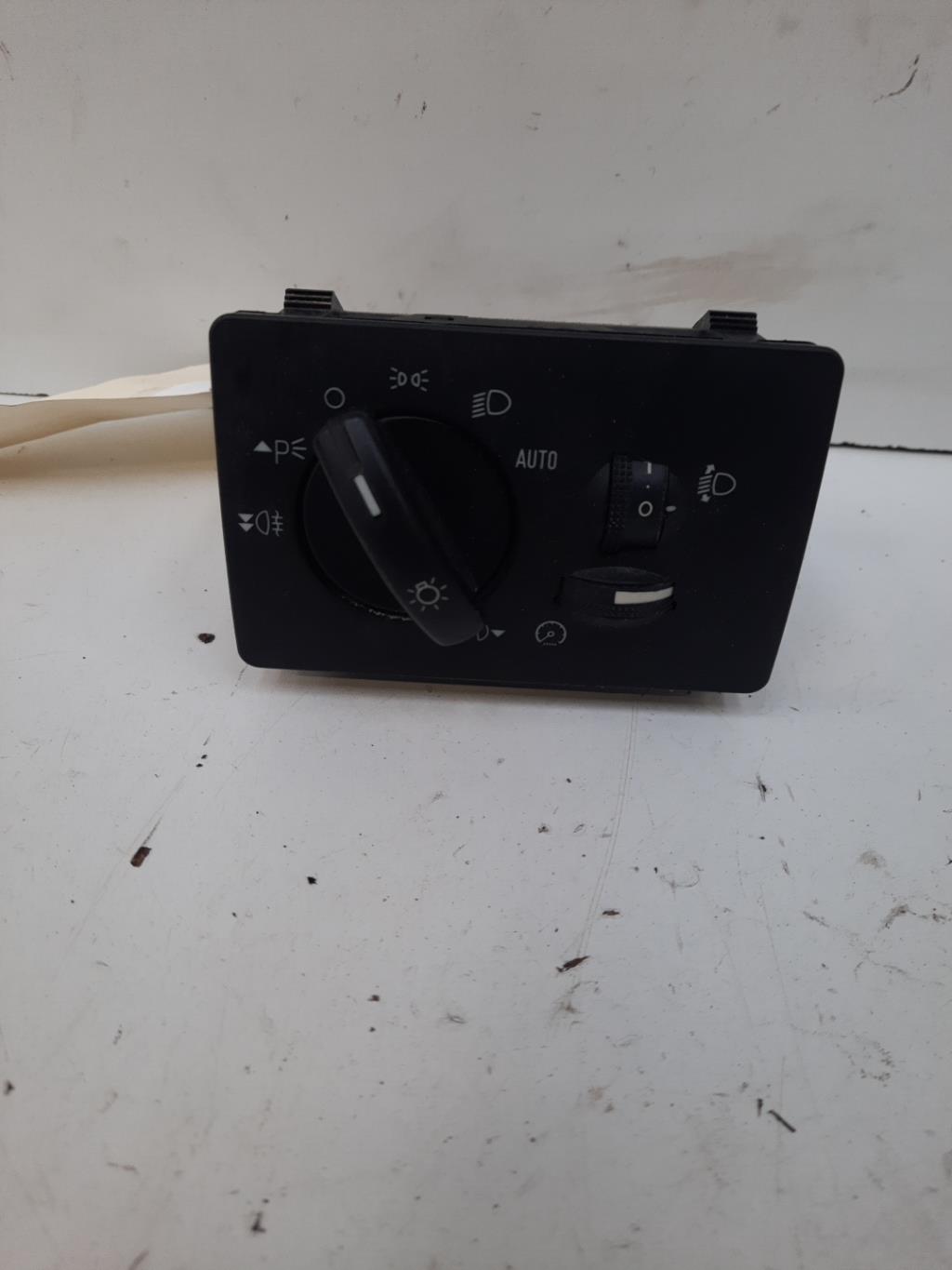 Commande de phare FORD C-MAX 1 PHASE 1  - 1