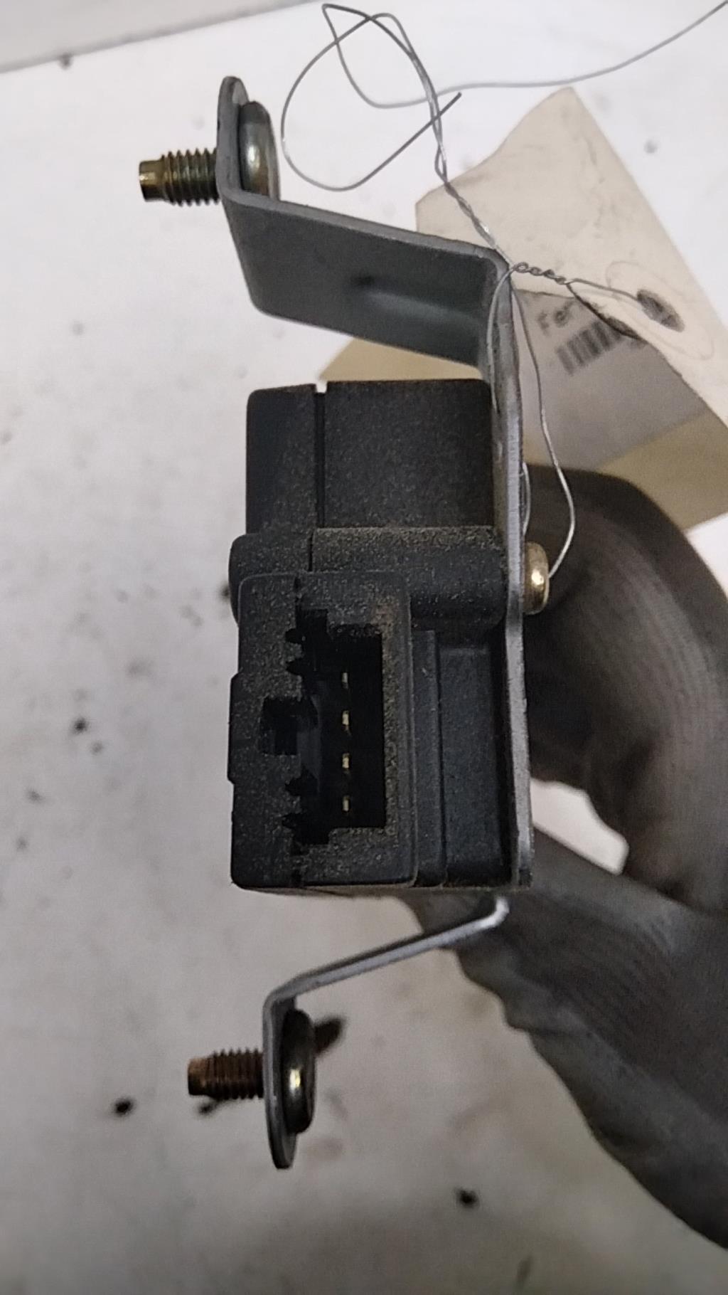 Chiusura centralizzata bagagliaio HYUNDAI MATRIX PHASE 1  - 1