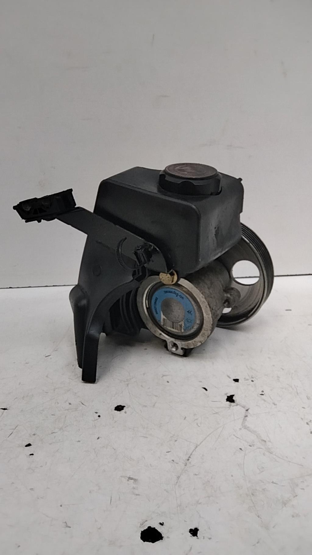 Pompe de direction PEUGEOT 206 PHASE 1 Diesel - 1