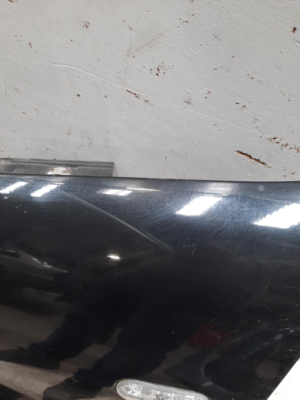 Parafango anteriore sinistro VOLKSWAGEN POLO 3 PHASE 2  - 1