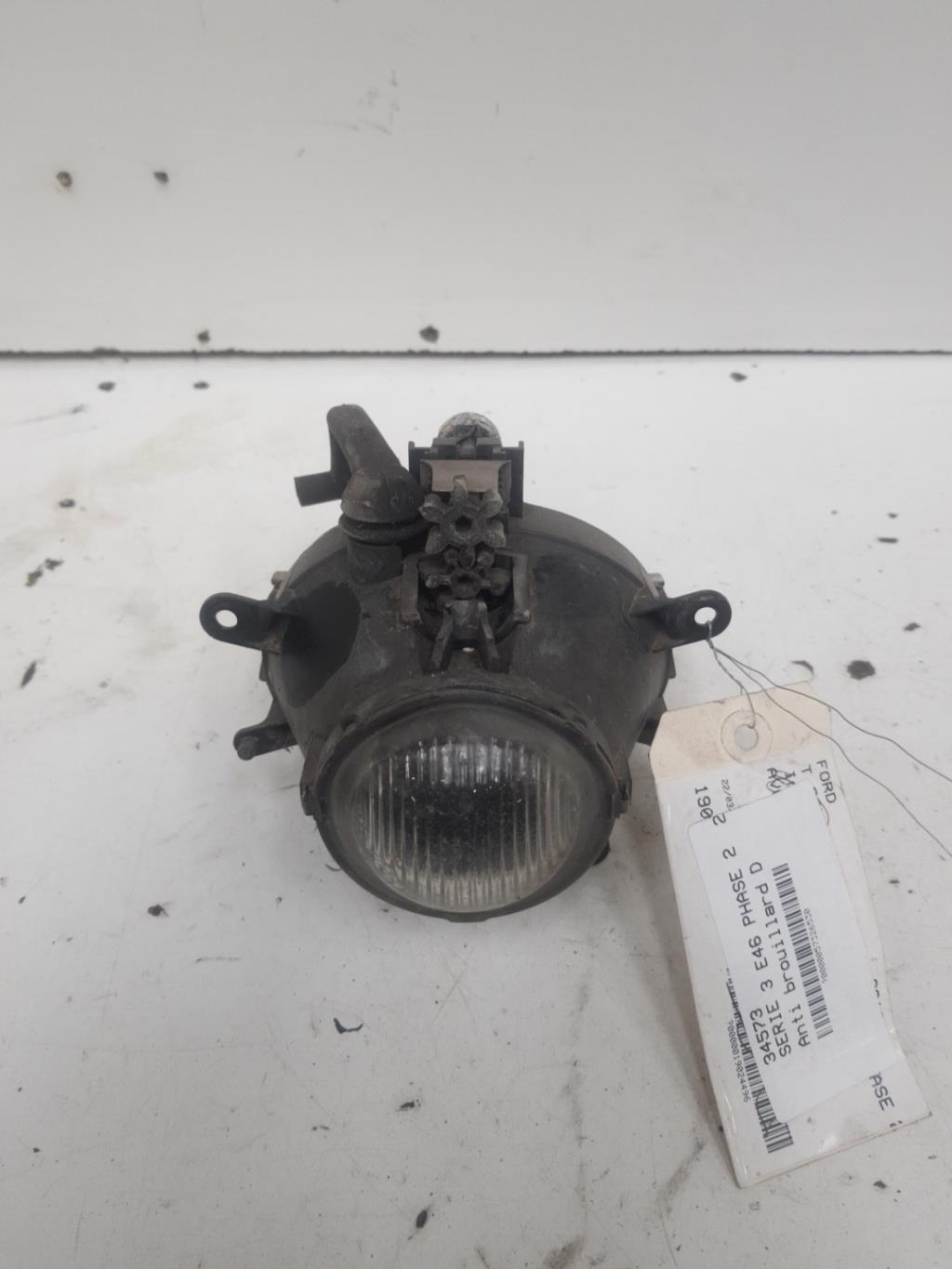 Fendinebbia destro (luci) BMW SERIE 3 E46 PHASE 2 Diésel - 1