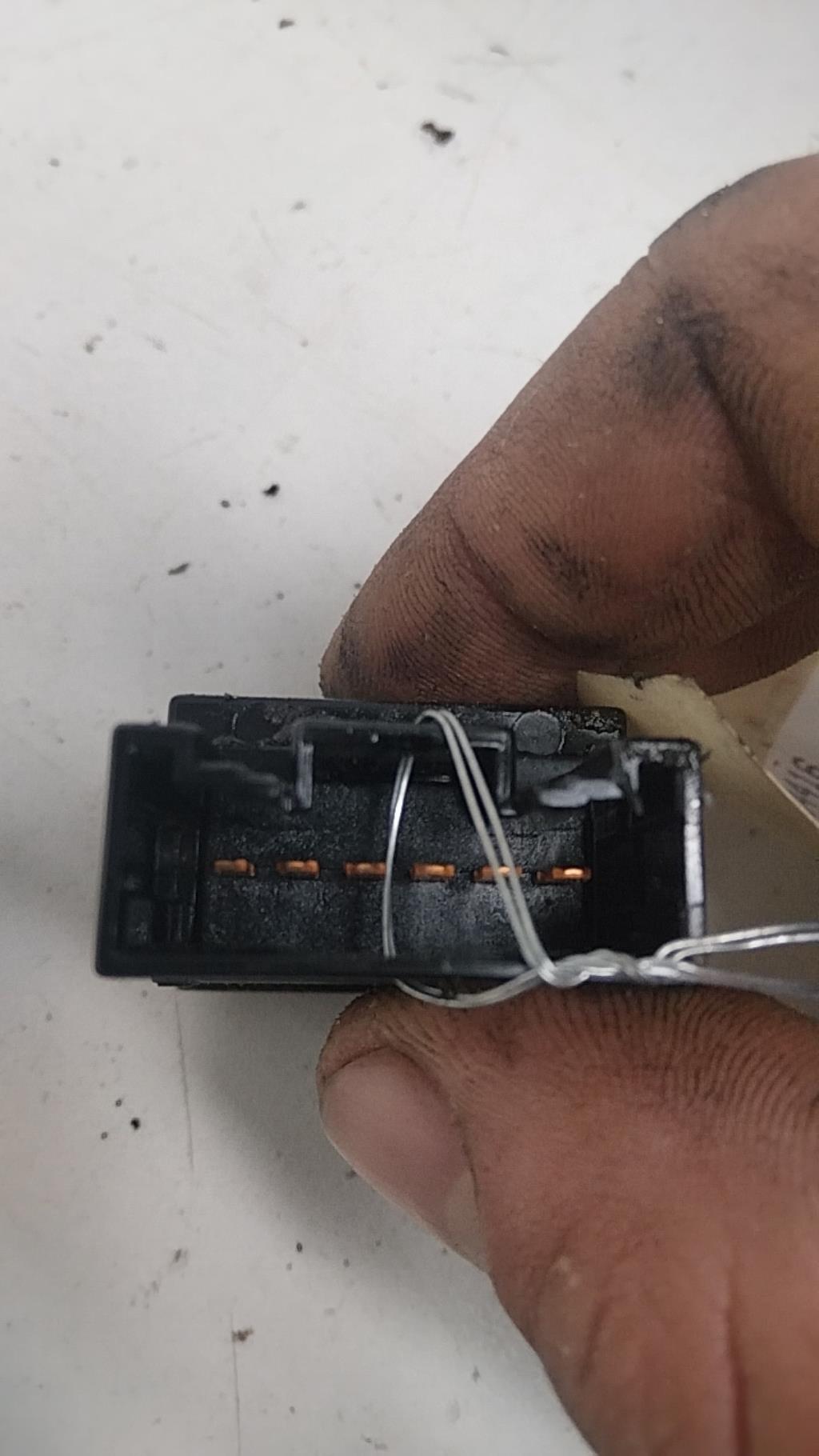 Bouton/Interrupteur HYUNDAI GETZ PHASE 1 Diesel - 1