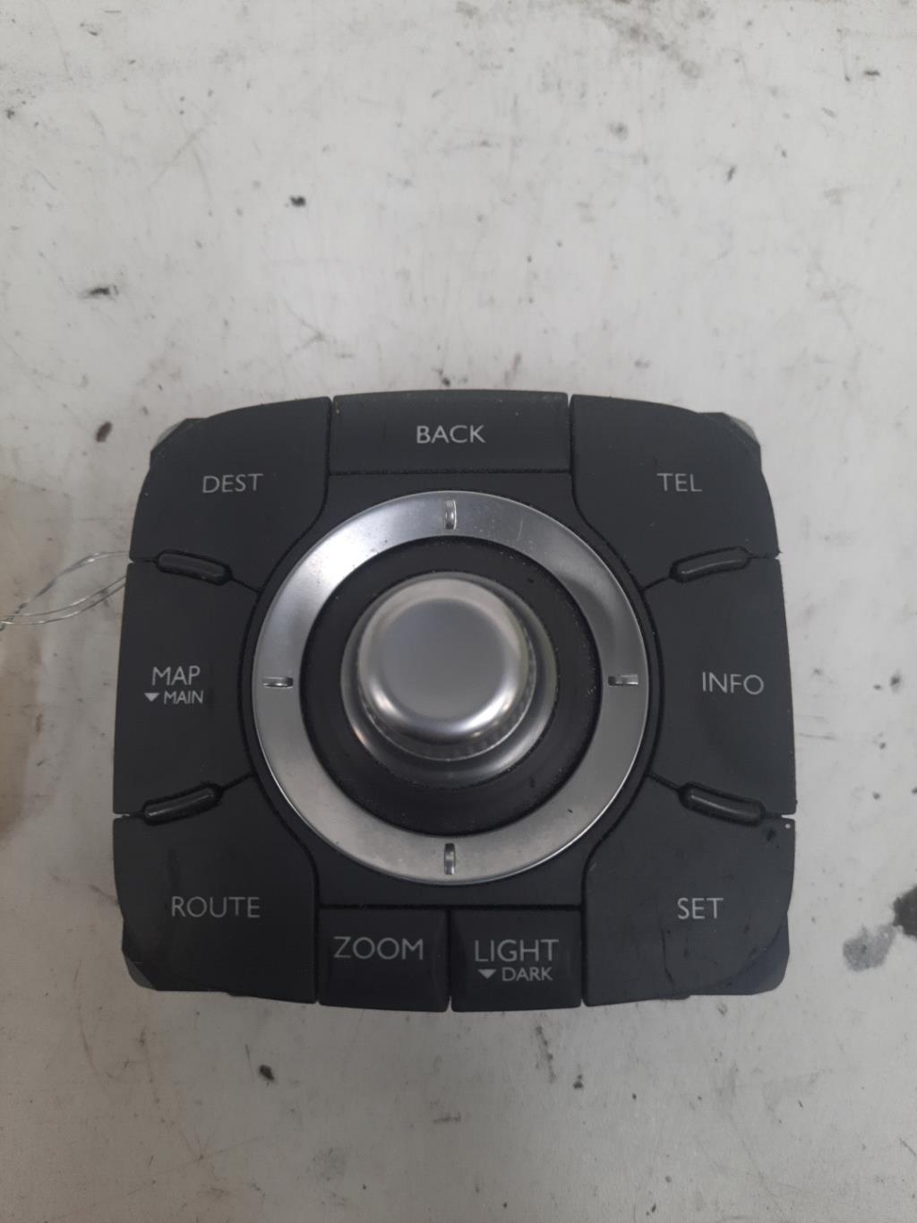 Commande GPS RENAULT VEL SATIS PHASE 2  - 1