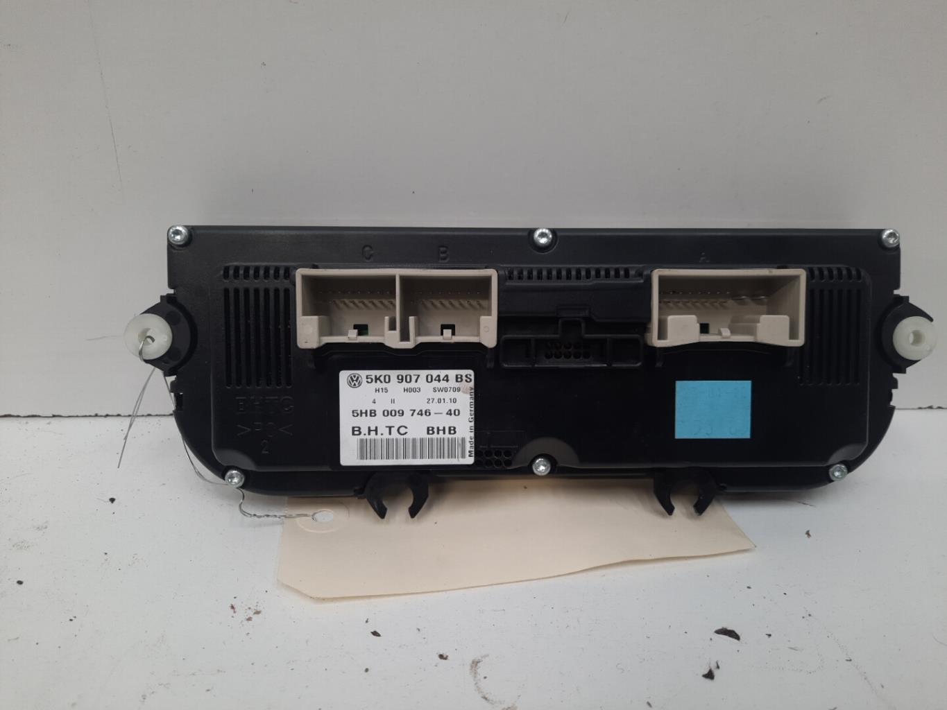 Commande chauffage VOLKSWAGEN GOLF 6 Diesel - 1