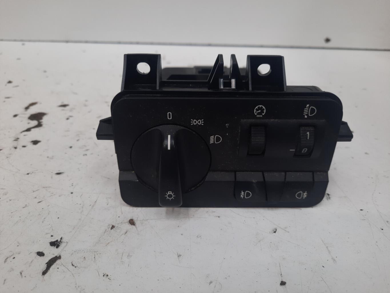 Commande de phare BMW SERIE 3 E46 PHASE 2 Diesel - 1